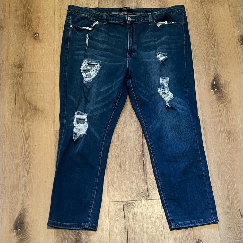 Distressed Blue Jeans Judy Blue Capri Fit 3XL